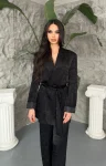 Siyah Jakar Desenli Kuşaklı Saten Ceket & Pantolon Takımı-1